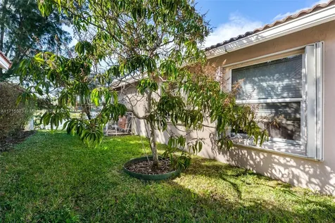 844 SW 121st Avenue Pembroke Pines FL 33025