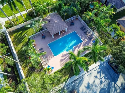 844 SW 121st Avenue Pembroke Pines FL 33025