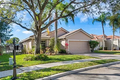 844 SW 121st Avenue Pembroke Pines FL 33025