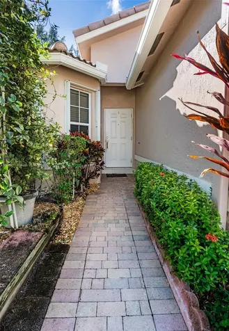 844 SW 121st Avenue Pembroke Pines FL 33025