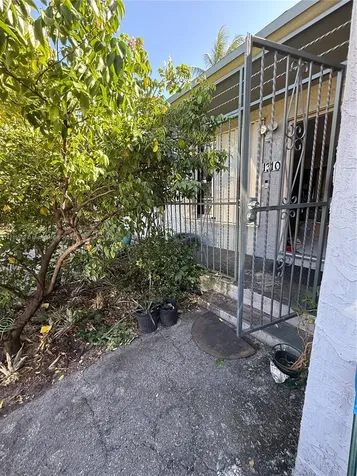 1310 NW 115th Street Miami FL 33167