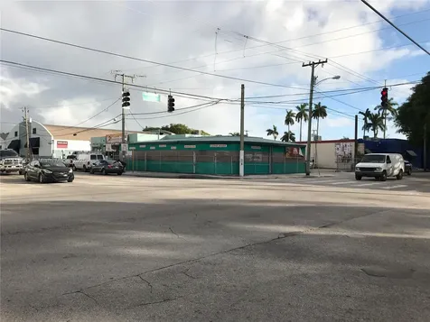 1628 NW 28th Street Miami FL 33142