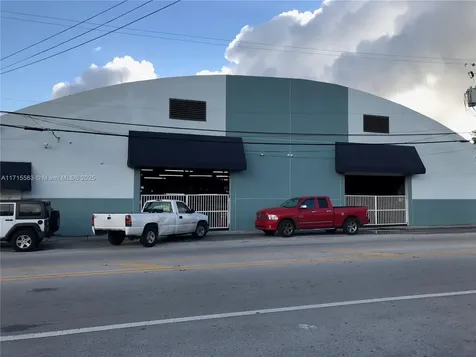 1628 NW 28th Street Miami FL 33142
