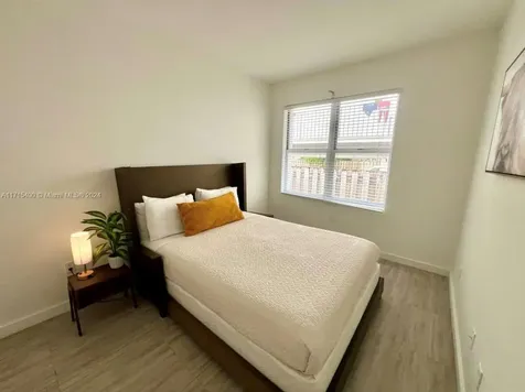 1611 Meridian Avenue Miami Beach FL 33139