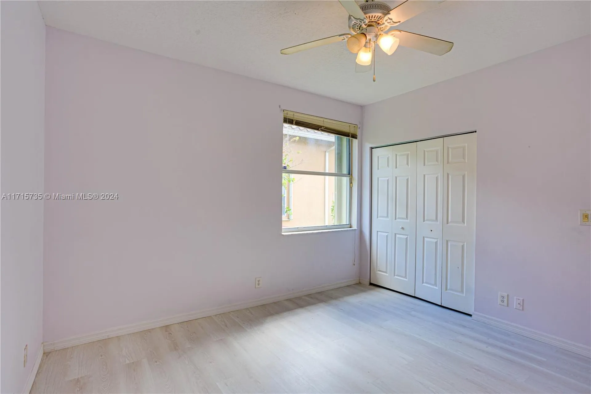 4957 NW 111th Terrace Coral Springs FL 33076