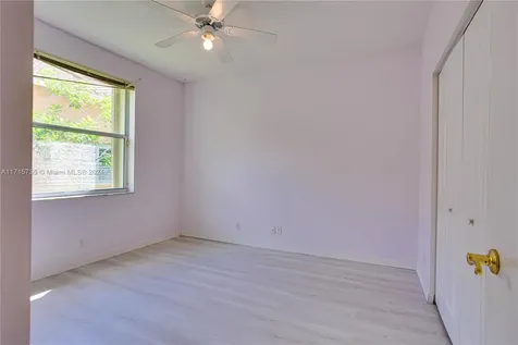 4957 NW 111th Terrace Coral Springs FL 33076