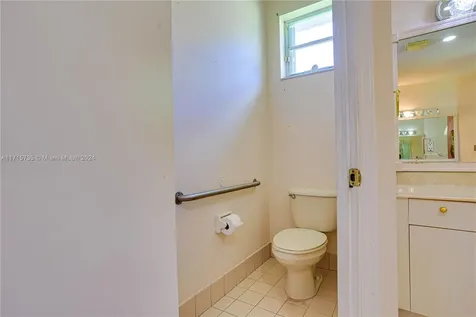 4957 NW 111th Terrace Coral Springs FL 33076
