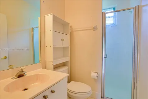 4957 NW 111th Terrace Coral Springs FL 33076