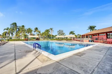 4399 Willow Pond Circle West Palm Beach FL 33417