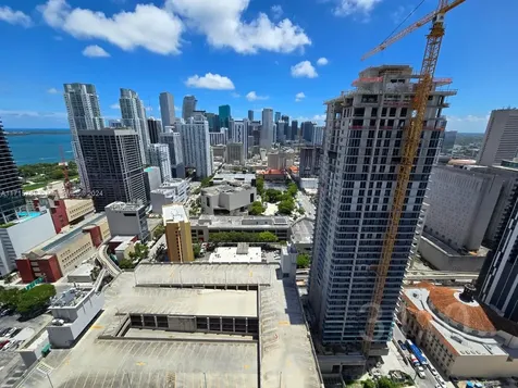 601 NE 1 Avenue Miami FL 33132