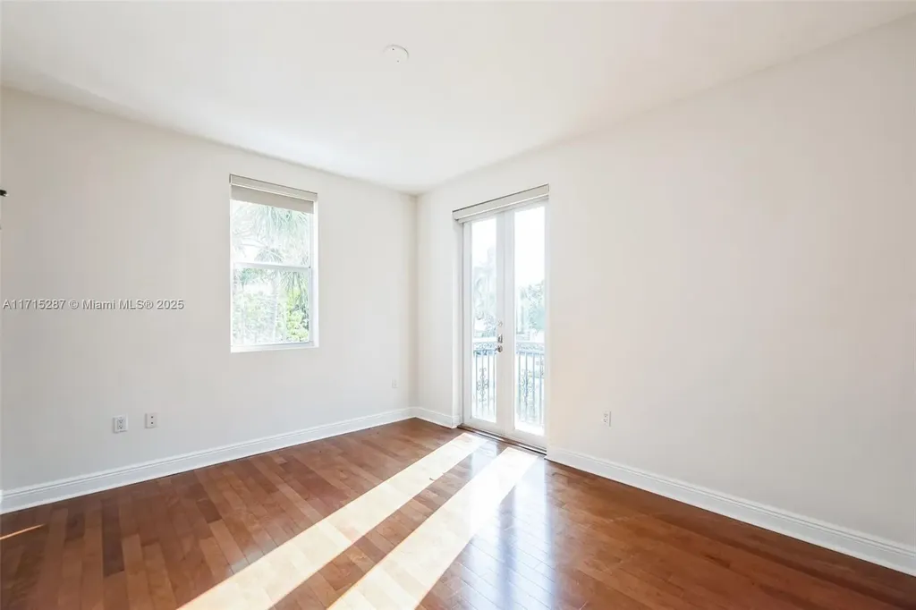 601 SW 10th Street Fort Lauderdale FL 33315