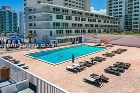 5401 Collins Avenue Miami Beach FL 33140