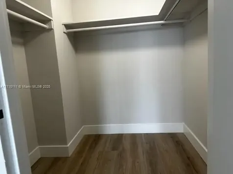 5401 Collins Avenue Miami Beach FL 33140