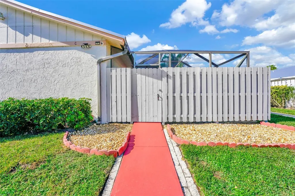 8853 Andy Court Boynton Beach FL 33436