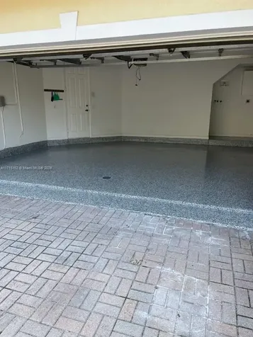 Concrete Coating & Epoxy Flooring Company Unincorporated Dade FL 33174