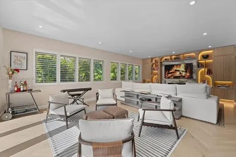 6608 Maynada Street Coral Gables FL 33146