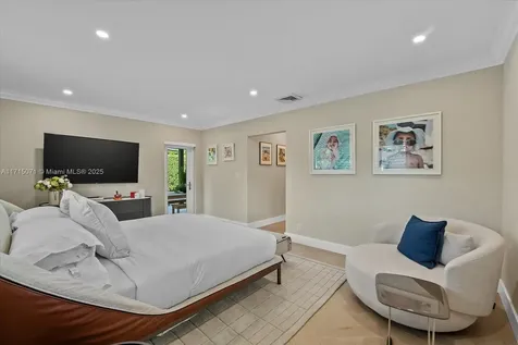 6608 Maynada Street Coral Gables FL 33146