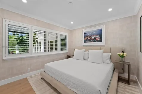 6608 Maynada Street Coral Gables FL 33146