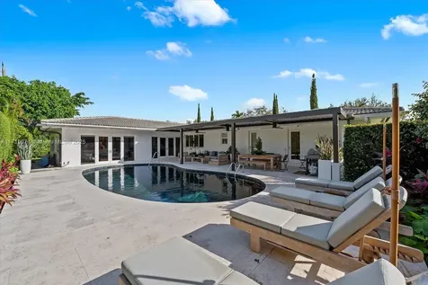 6608 Maynada Street Coral Gables FL 33146