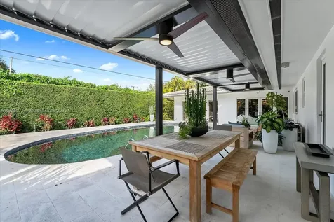 6608 Maynada Street Coral Gables FL 33146