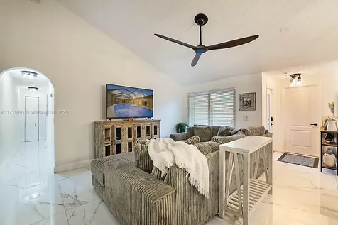 5872 Golden Eagle Circle Palm Beach Gardens FL 33418