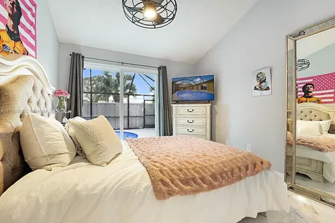 5872 Golden Eagle Circle Palm Beach Gardens FL 33418