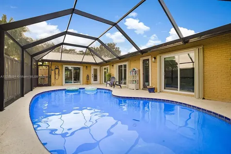 5872 Golden Eagle Circle Palm Beach Gardens FL 33418