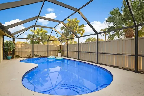 5872 Golden Eagle Circle Palm Beach Gardens FL 33418