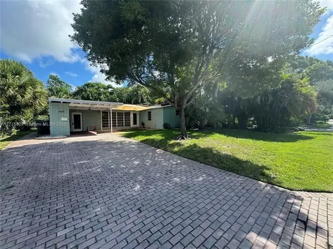 1623 SW 4th Court Fort Lauderdale FL 33312