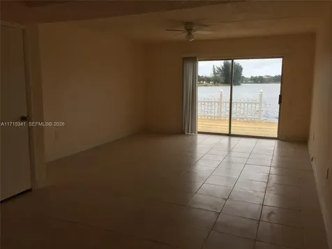 4132 SW 61st Avenue Davie FL 33314