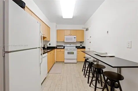 9195 Collins Avenue Surfside FL 33154
