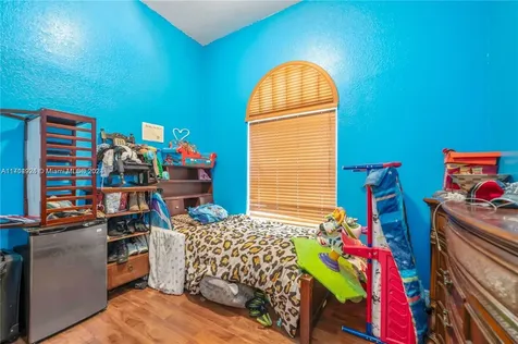 15492 SW 274th Street Homestead FL 33032