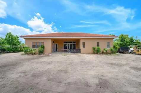 15492 SW 274th Street Homestead FL 33032