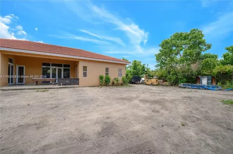 15492 SW 274th Street Homestead FL 33032