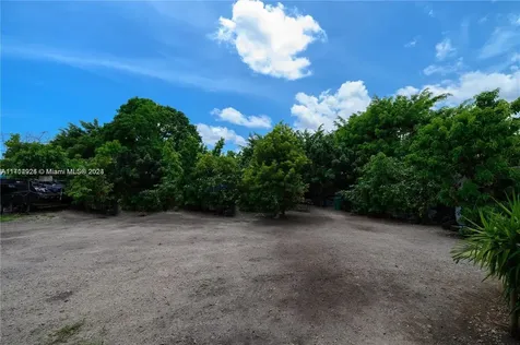 15492 SW 274th Street Homestead FL 33032