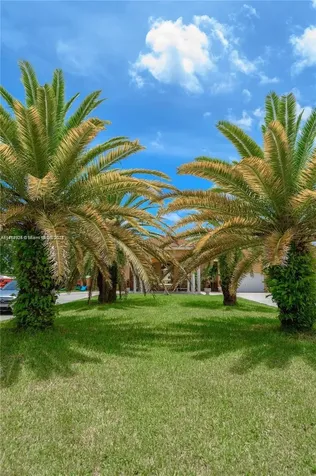 15492 SW 274th Street Homestead FL 33032