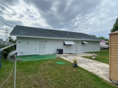 10421 SW 184th Street Cutler Bay FL 33157