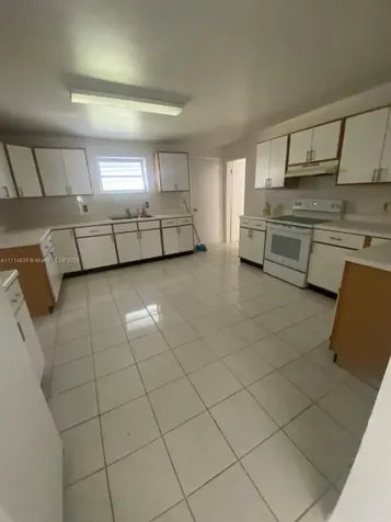 10421 SW 184th Street Cutler Bay FL 33157