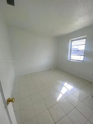 10421 SW 184th Street Cutler Bay FL 33157