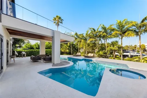 284 Las Brisas Court Coral Gables FL 33143