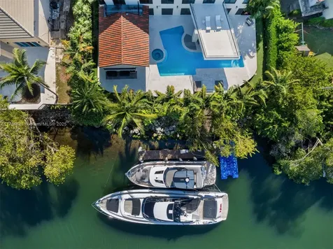 284 Las Brisas Court Coral Gables FL 33143