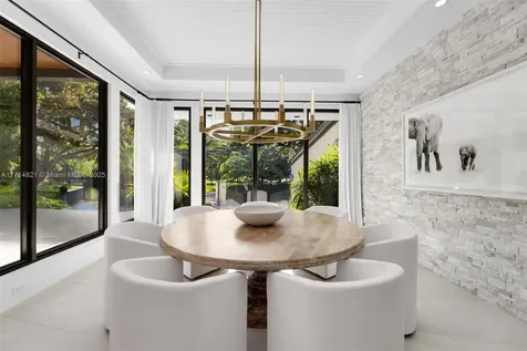 284 Las Brisas Court Coral Gables FL 33143