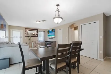 1371 NW 75th Street Miami FL 33147