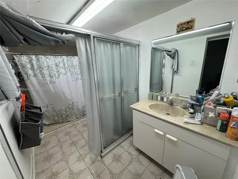 19001 SW 122nd Avenue Miami FL 33177