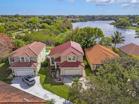 731 NW 182nd Way Pembroke Pines FL 33029