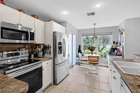 731 NW 182nd Way Pembroke Pines FL 33029