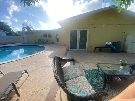 18230 SW 112th Court Miami FL 33157
