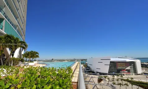 888 Biscayne Boulevard Miami FL 33132