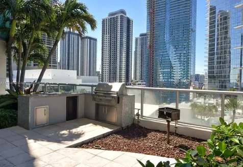 888 Biscayne Boulevard Miami FL 33132
