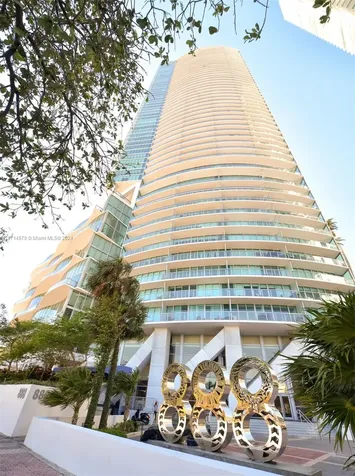 888 Biscayne Boulevard Miami FL 33132